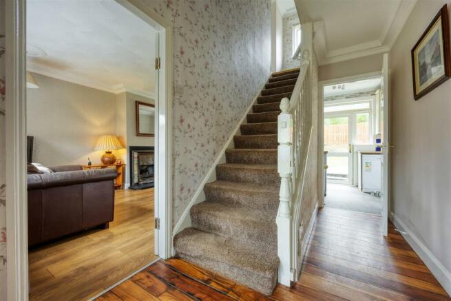 14_WOODSIDE_AVE_LENZIE_005.JPEG