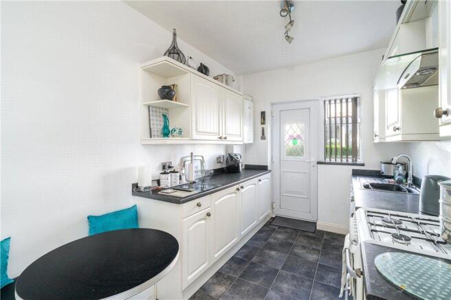 2 bed Bungalow for sale Image 10