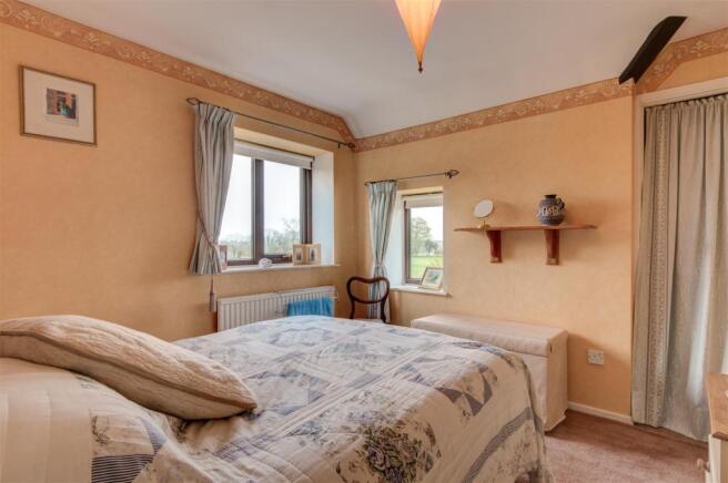 Bedroom1.jpg