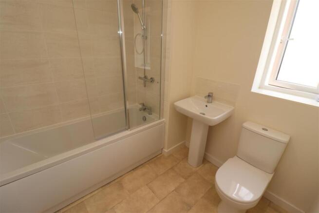 2 bed Semi-Detached for sale Image 7