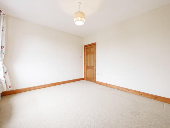 Bedroom 2-2