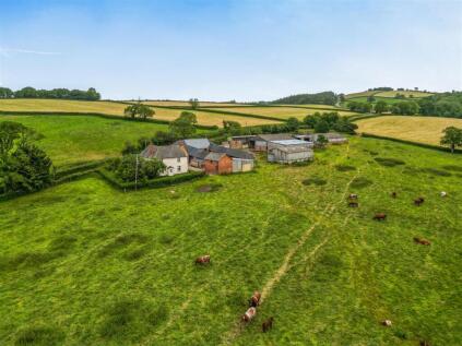 Stockleigh Pomeroy, Crediton