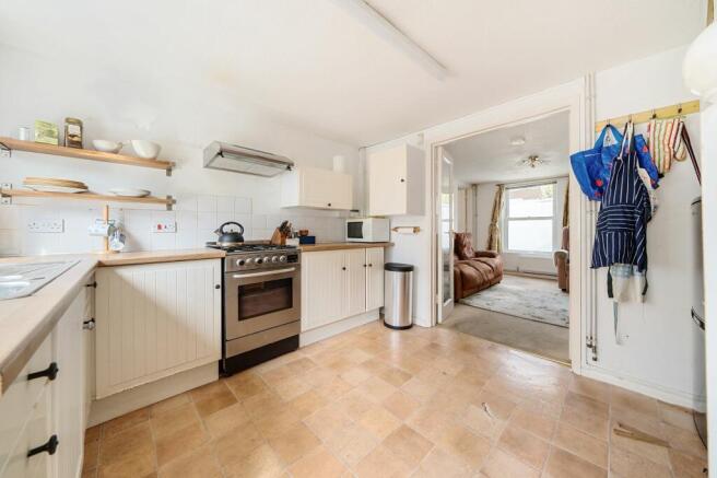 Kitchen (2)