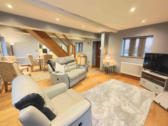 3 bed Cottage for sale Image 12
