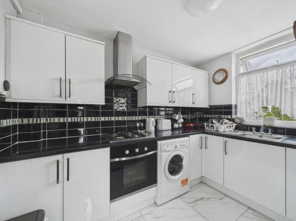 3 bed Land for sale Image 4