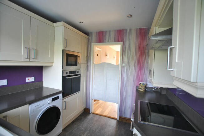 Kitchen_edited