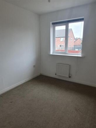 Bedroom 4.jpg