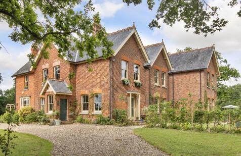 Clapper Lane, Staplehurst, Kent, TN12 0JL