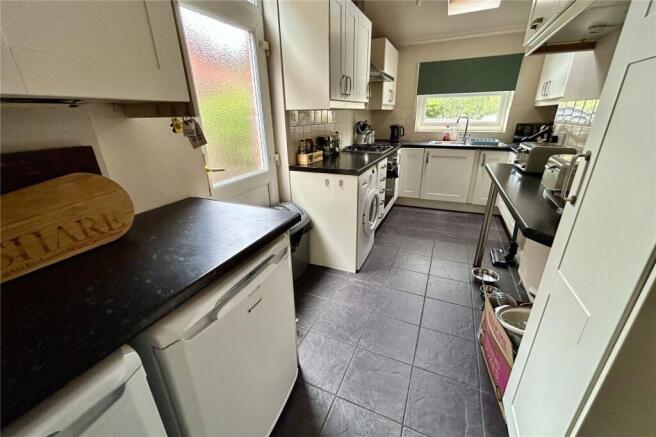 3 bed Semi-Detached for sale Image 8
