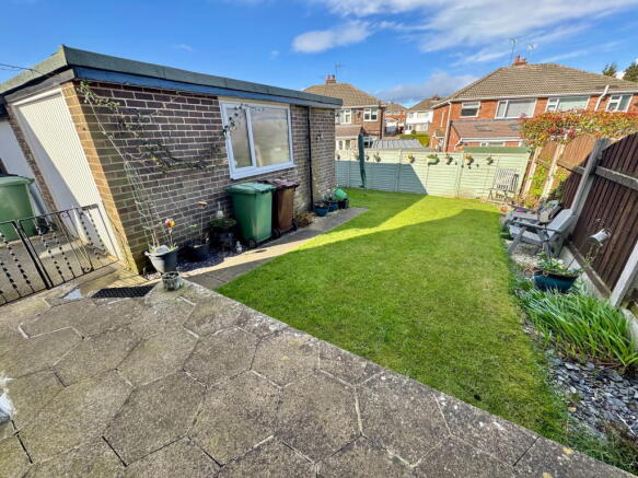 3 bed Semi-Detached for sale Image 12