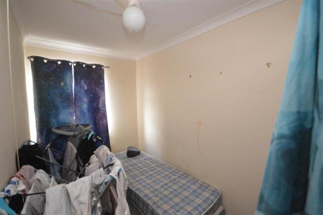 2 bed Terraced for sale Image 4
