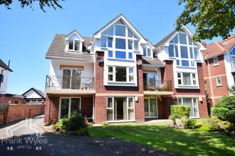 Flat 5, Royal View, 20 Links Gate, Lytham St. Annes, Lancashire