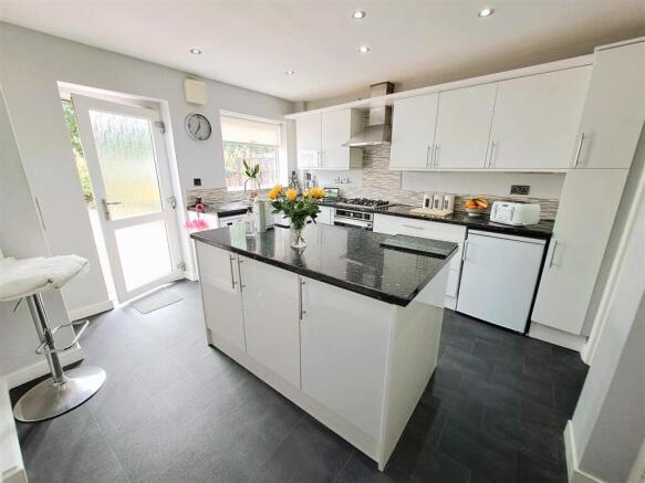 Bryn Arden Road, South Yardley, Birmingham photo 4