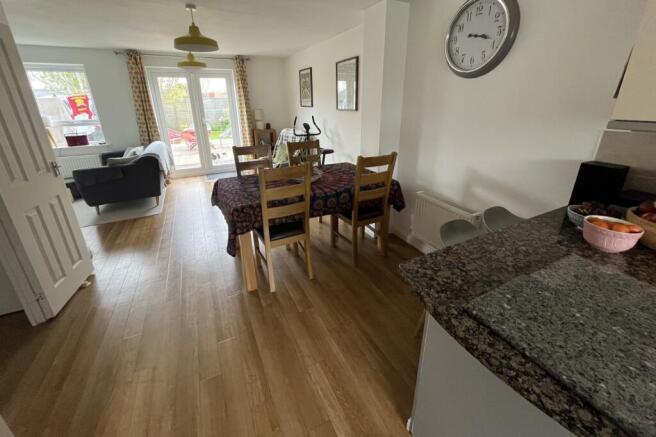 Kitchen /Dining Room