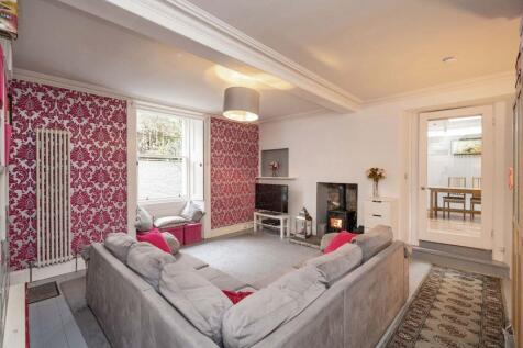 17 Viewforth Square, Bruntsfield, Edinburgh, EH10 4LW