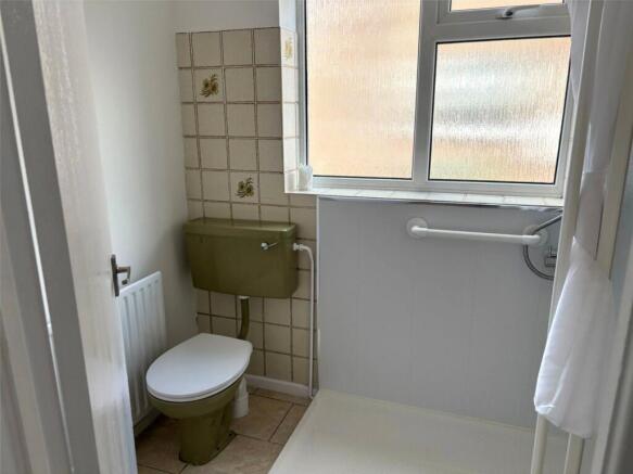 2 bed Bungalow for sale Image 9