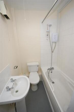 1 bed Flat to rent Image 5
