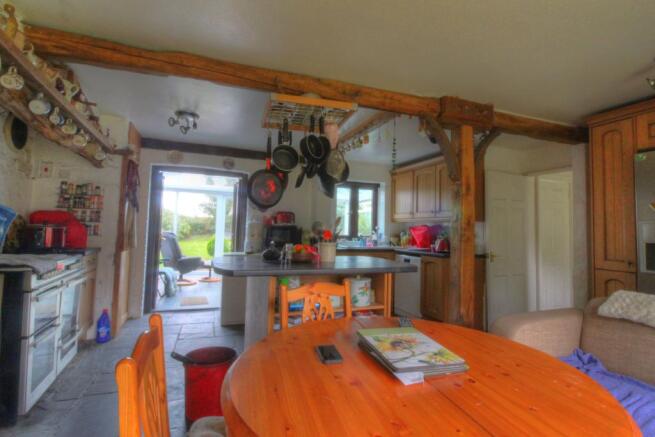 8 - kitchen 2
