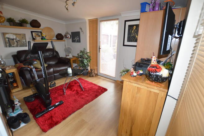 Photo 5