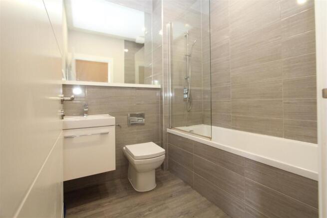 Studio to rent Image 5