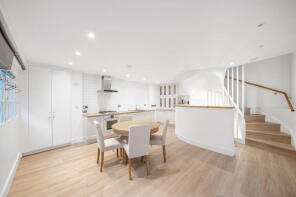 73, Pottery Lane, London W11 4NA
