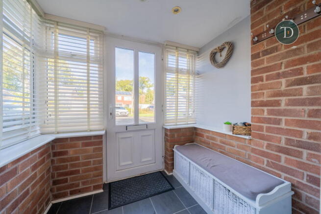 Acacia Drive, Great Sutton, Ellesmere Port, CH66 photo 4