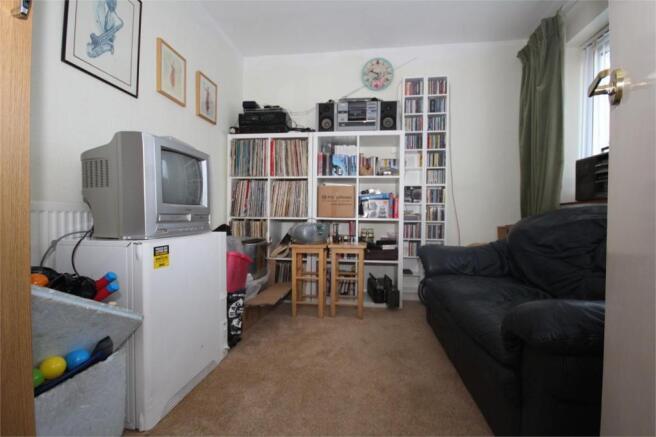 Photo 10
