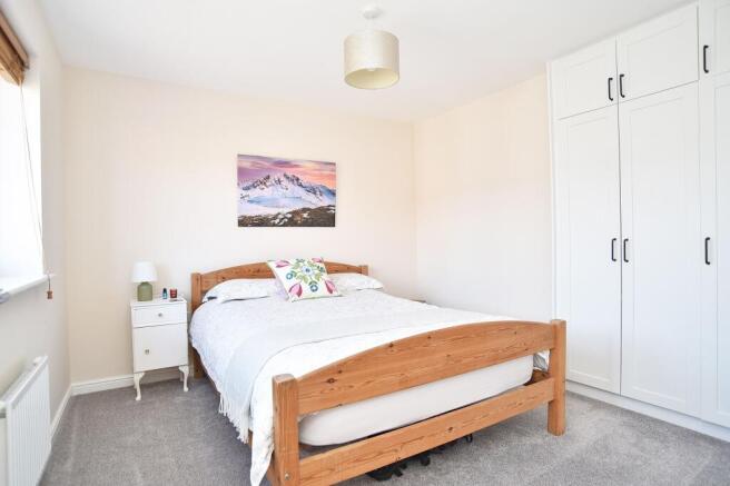 4 bed Detached for sale Image 10