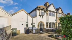 304, Whitehall Road, Wyke, Bradford BD12 9DX