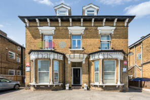 Flat 7, 294, Brigstock Road, Thornton Heath CR7 7JE