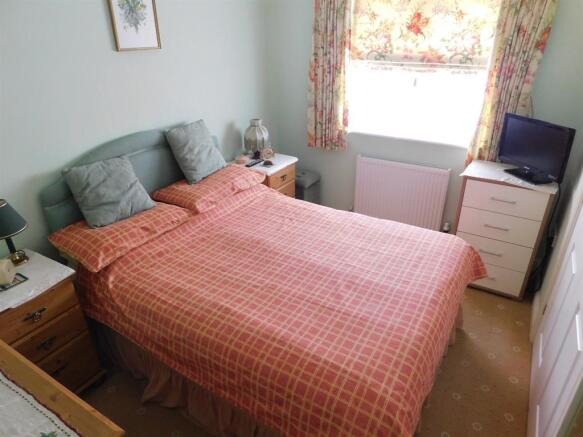Bedroom 1a