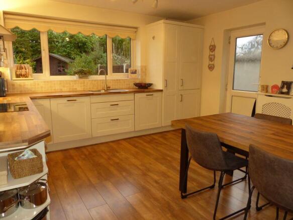 Dining Kitchen