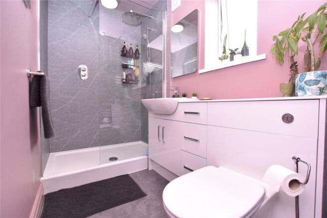 3 bed Semi-Detached for sale Image 11