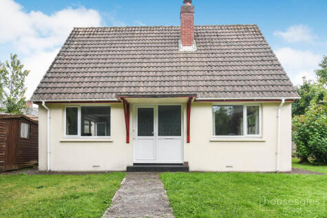 Trafalgar Gardens, Barnstaple, EX32