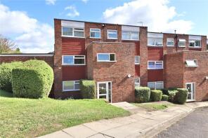 2, Woodlands Court, Constitution Hill, Woking GU22 7RY