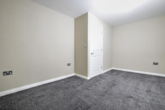 BED1.jpg