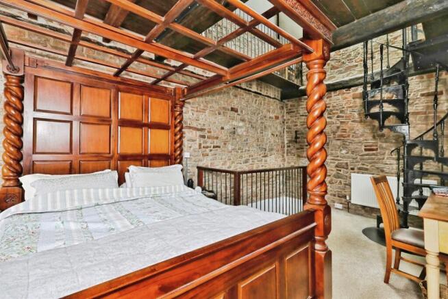 4 bed Character Property for sale Image 10