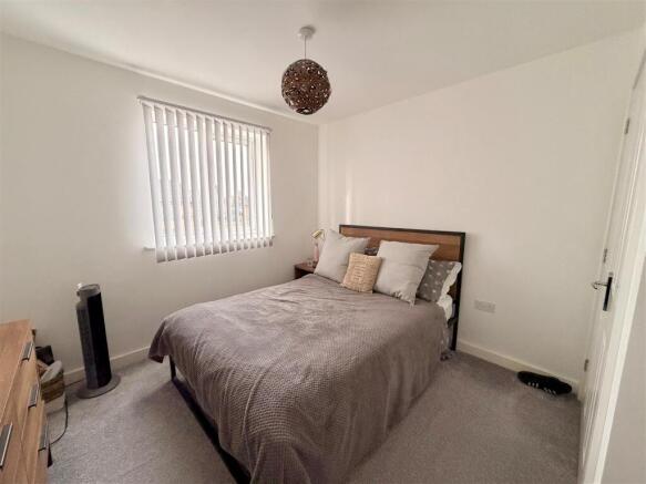 Bedroom.jpg