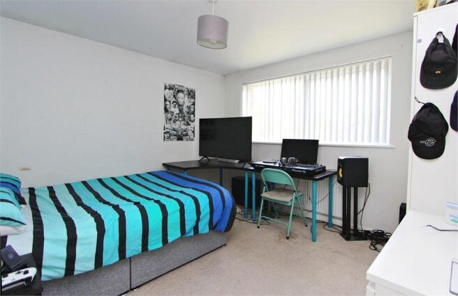 Photo 16