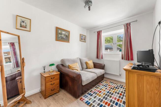 2 bed Bungalow for sale Image 11