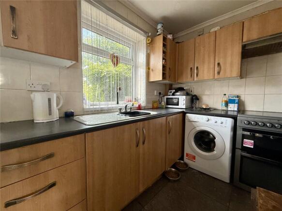 3 bed End of Terrace for sale Image 4