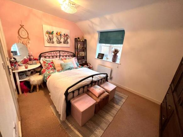 Bedroom One.jpg