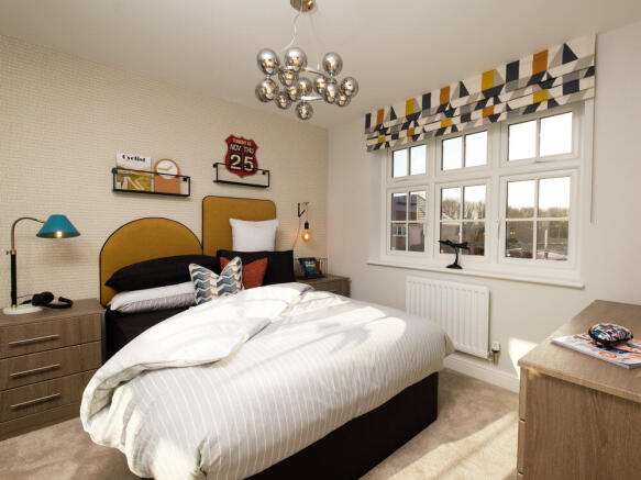 5 bed Detached for sale Image 6