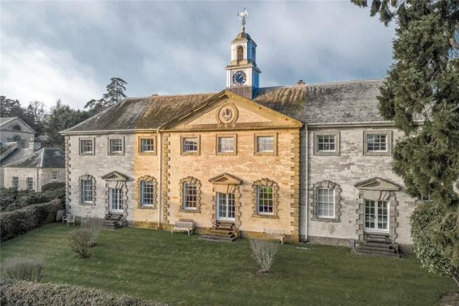 1 The Coach House