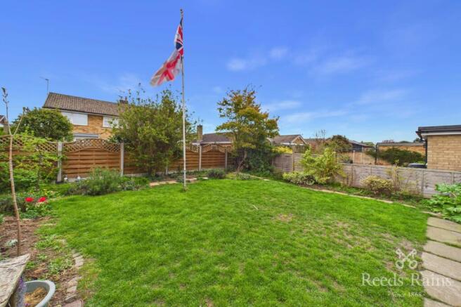 4 bed Detached for sale Image 6