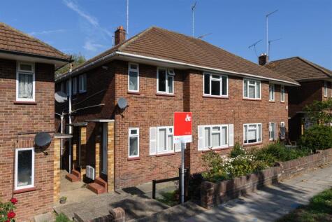 The Vale, London, N14