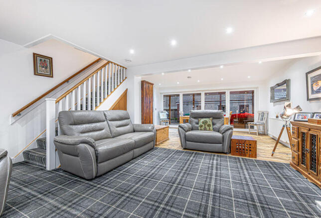 Lounge with open plan Dining