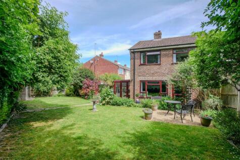 The Rowans, Cholsey