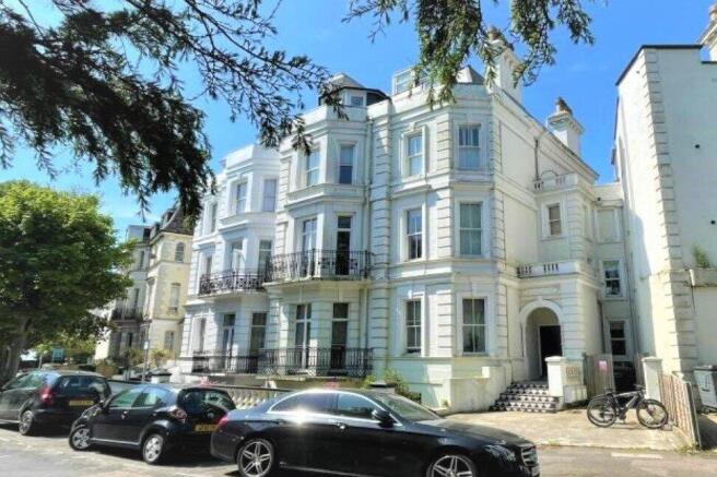 Trinity Crescent