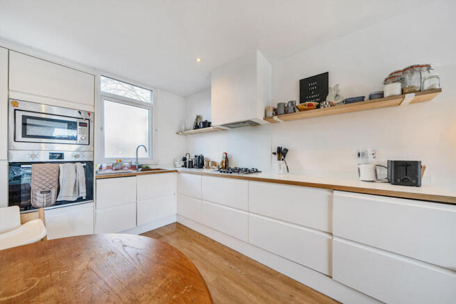 1425087-11-69b194...